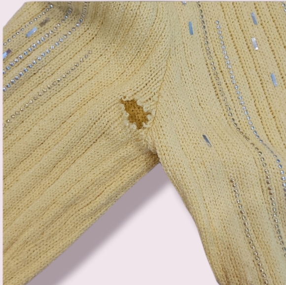 Marni Knits Vintage Angora Yellow Sweater sz Small - Picture 10 of 13